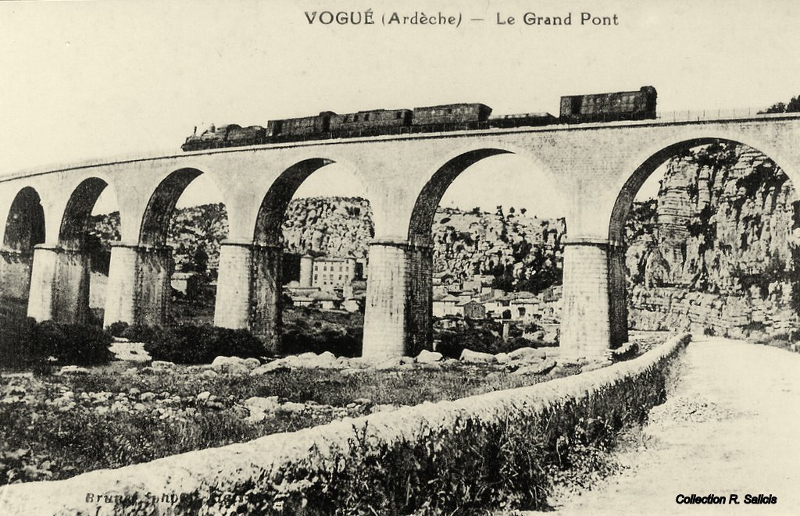 Le viaduc de Vogüé (sur l'Ardèche)