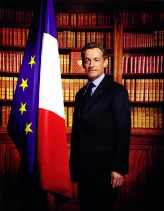 Portrait présidentiel officiel de Nicolas Sarkozy